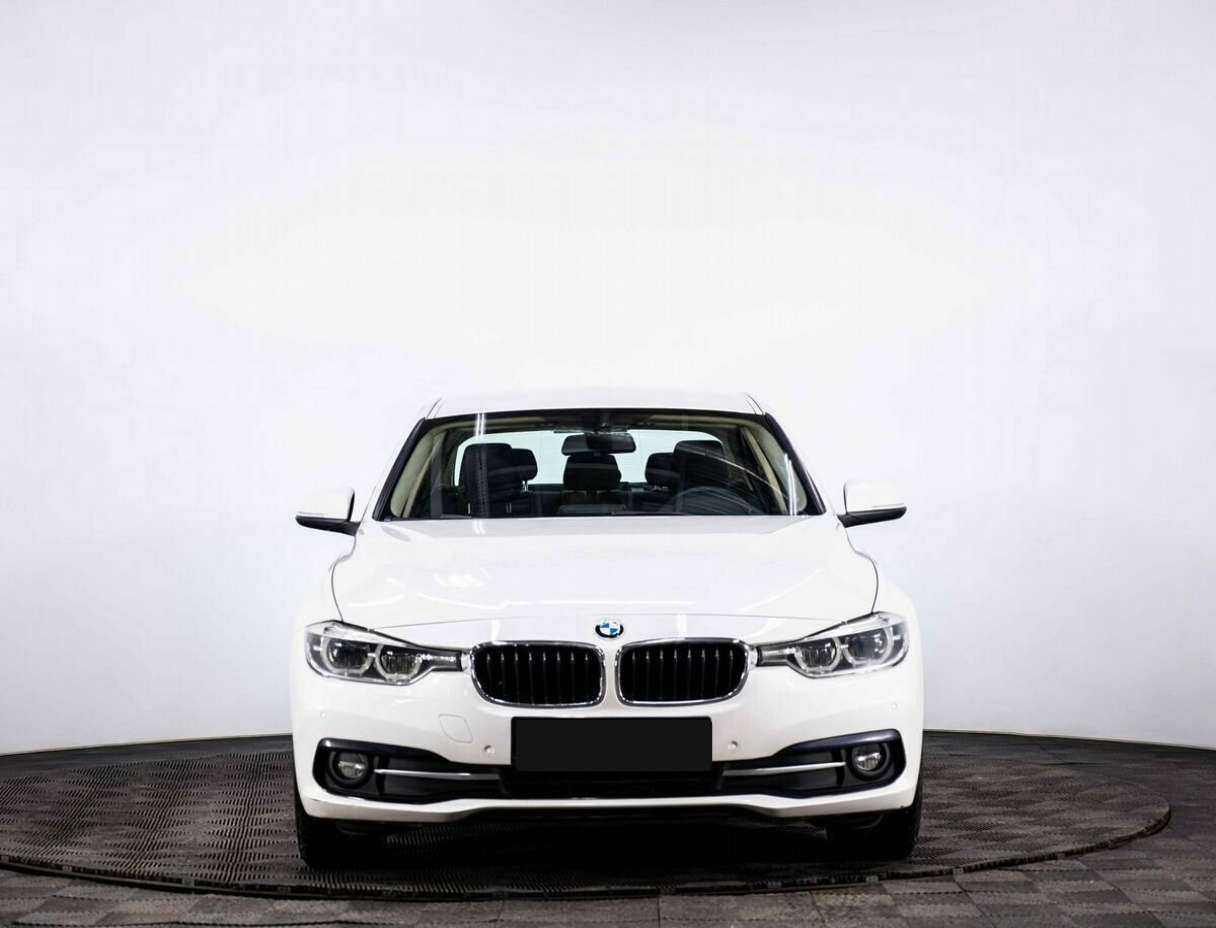 Купить BMW 3 серии с пробегом. Фото: #1