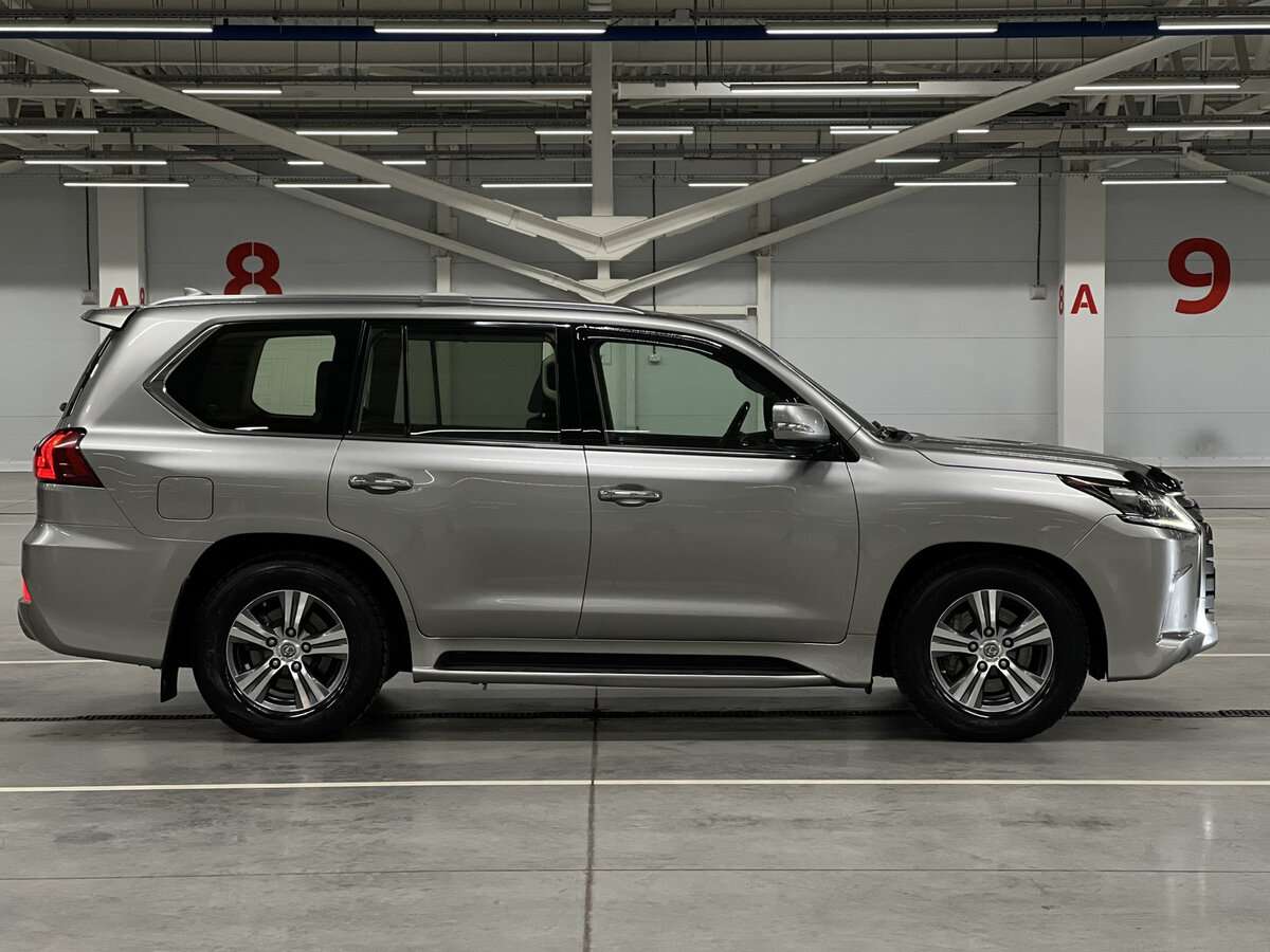 Купить Lexus LX с пробегом. Фото: #3