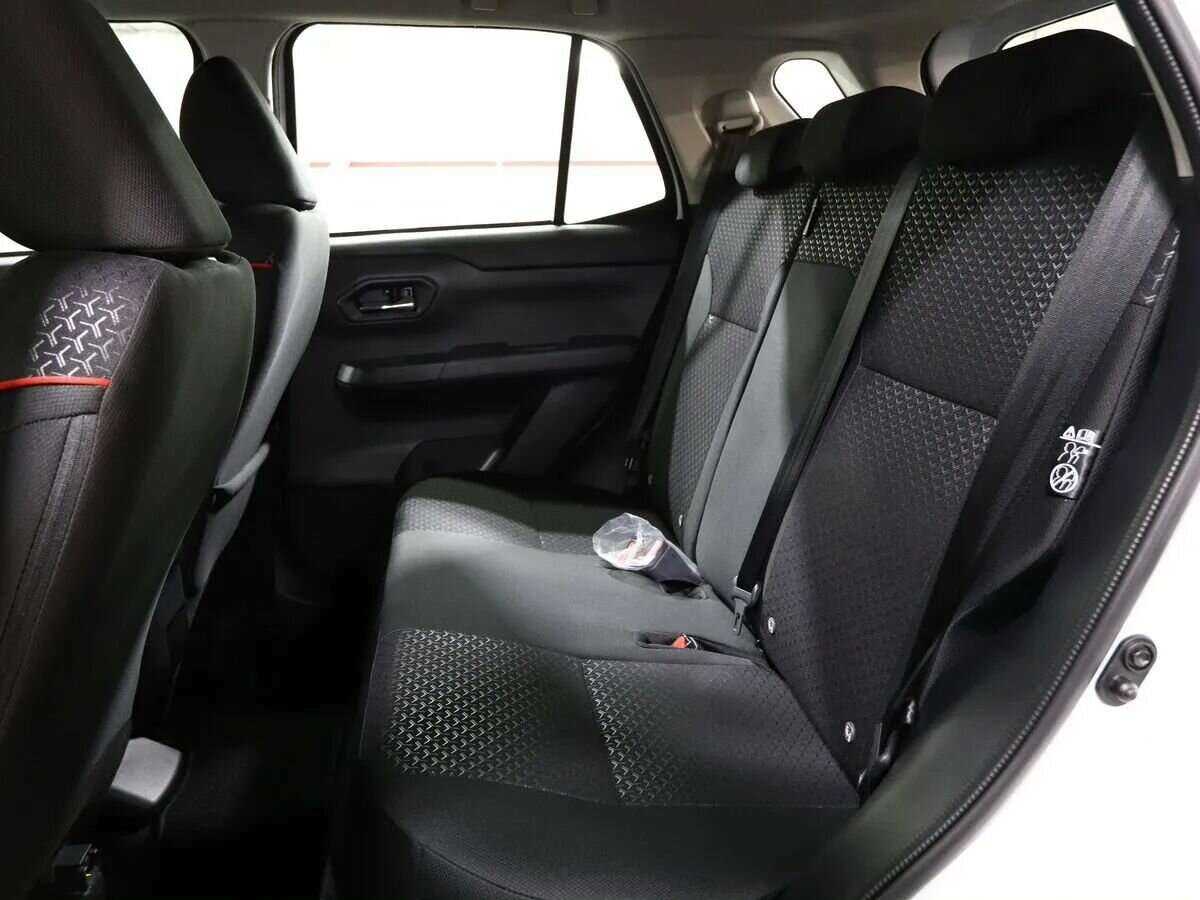 Купить Toyota Raize с пробегом. Фото: #11