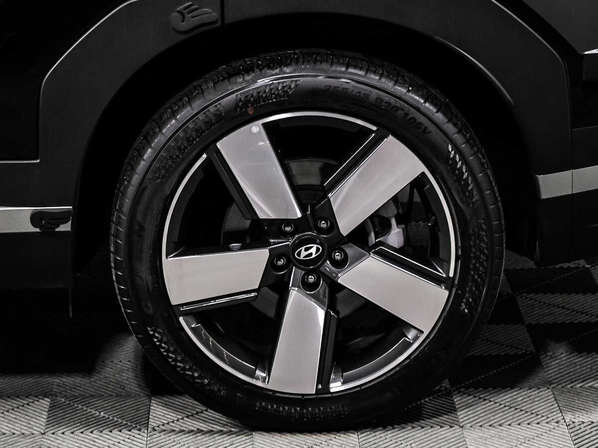 Купить Hyundai Santa Fe с пробегом. Фото: #16