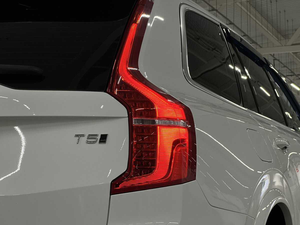 Купить Volvo XC90 с пробегом. Фото: #8