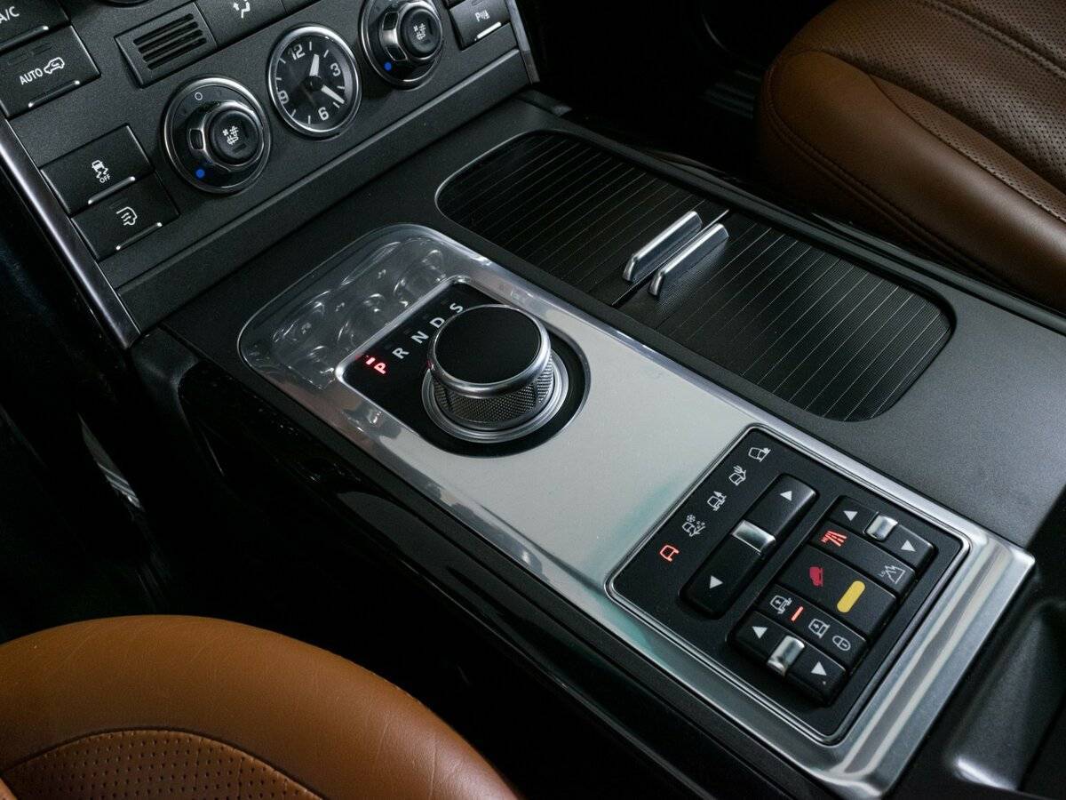 Купить Land Rover Range Rover с пробегом. Фото: #16