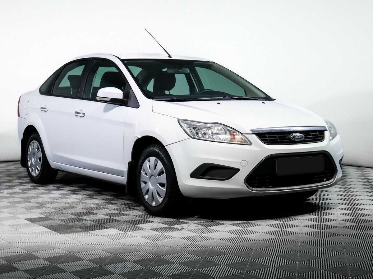 Купить Ford Focus с пробегом. Фото: #2