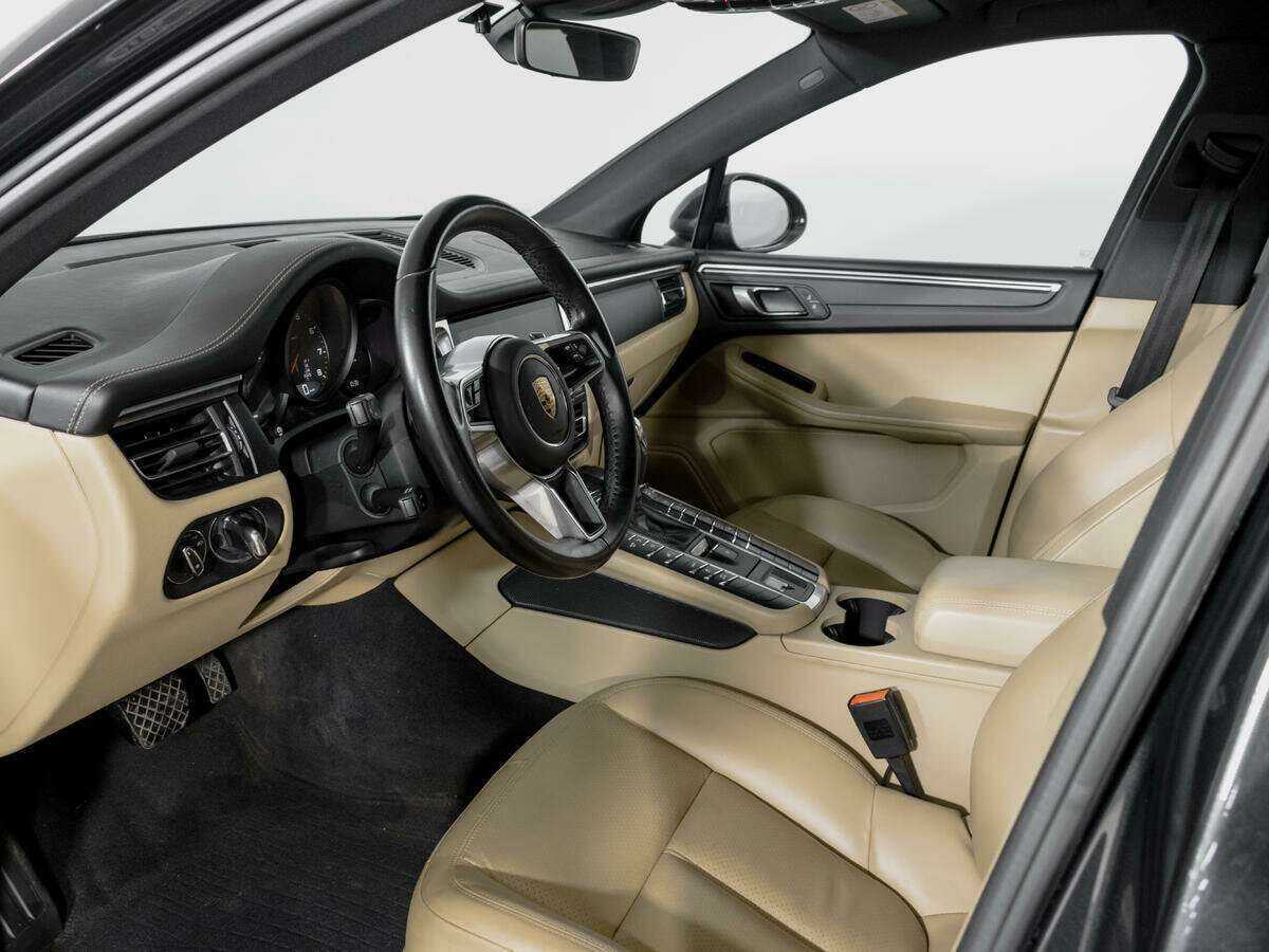 Купить Porsche Macan с пробегом. Фото: #14