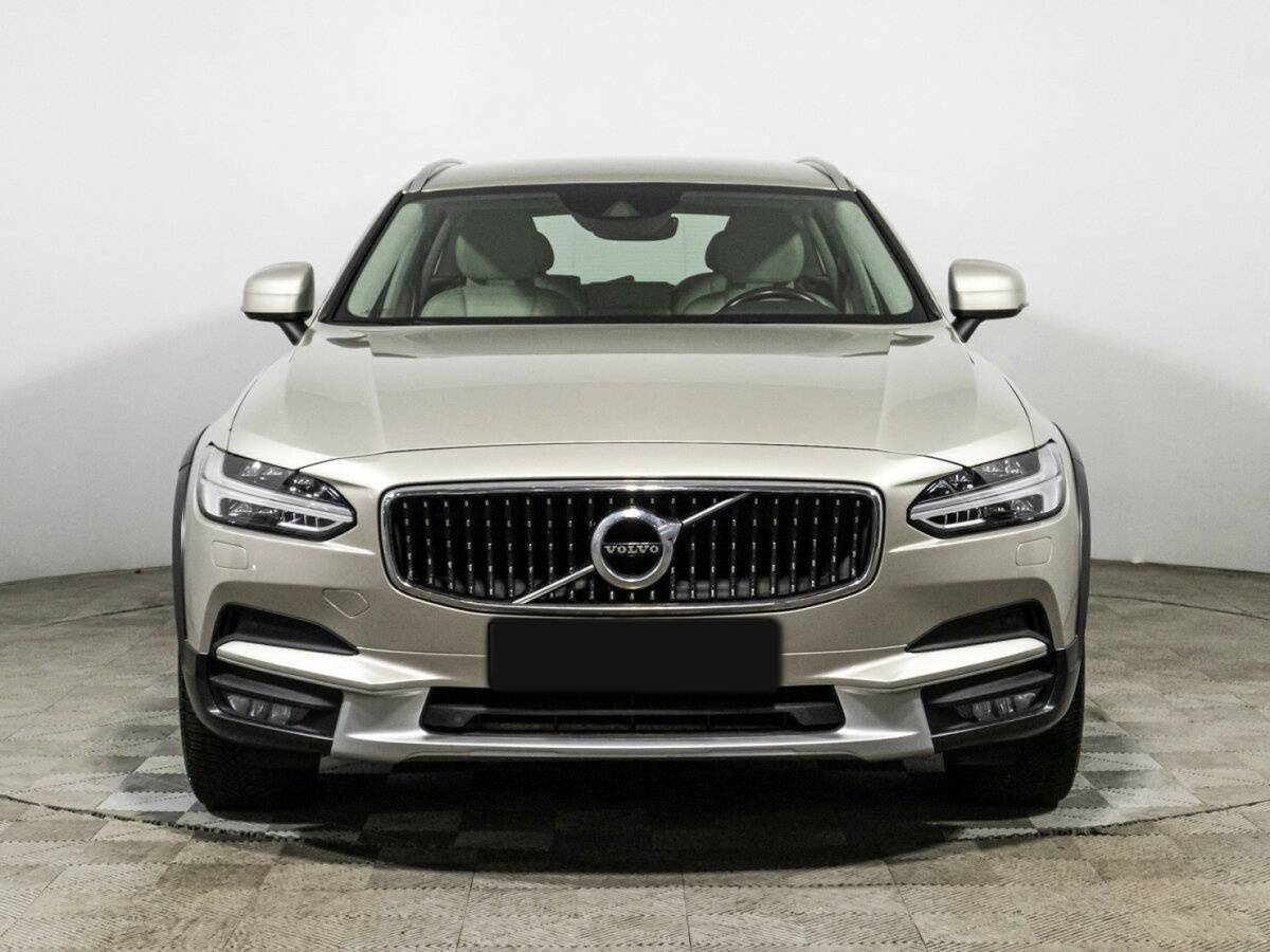 Купить Volvo V90 Cross Country с пробегом. Фото: #1