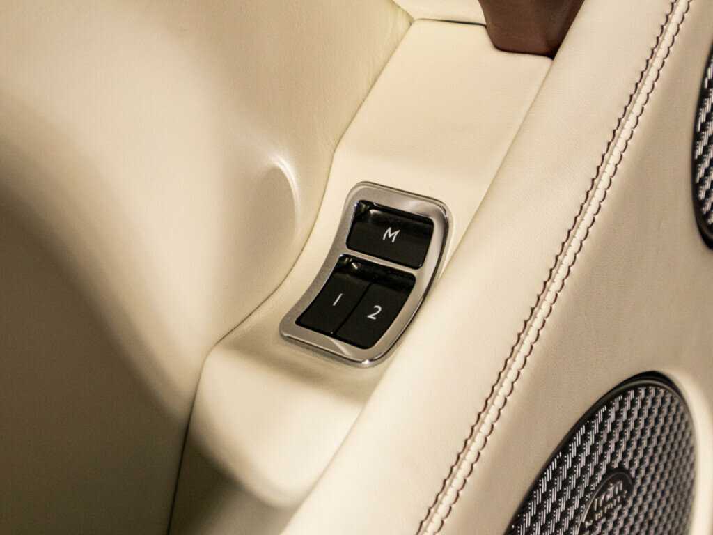 Купить Bentley Bentayga с пробегом. Фото: #20