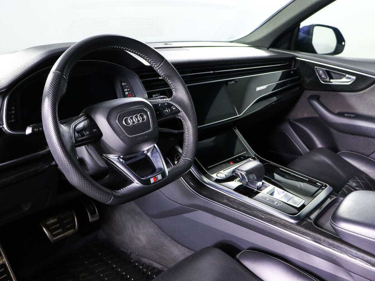 Купить Audi Q8 с пробегом. Фото: #11