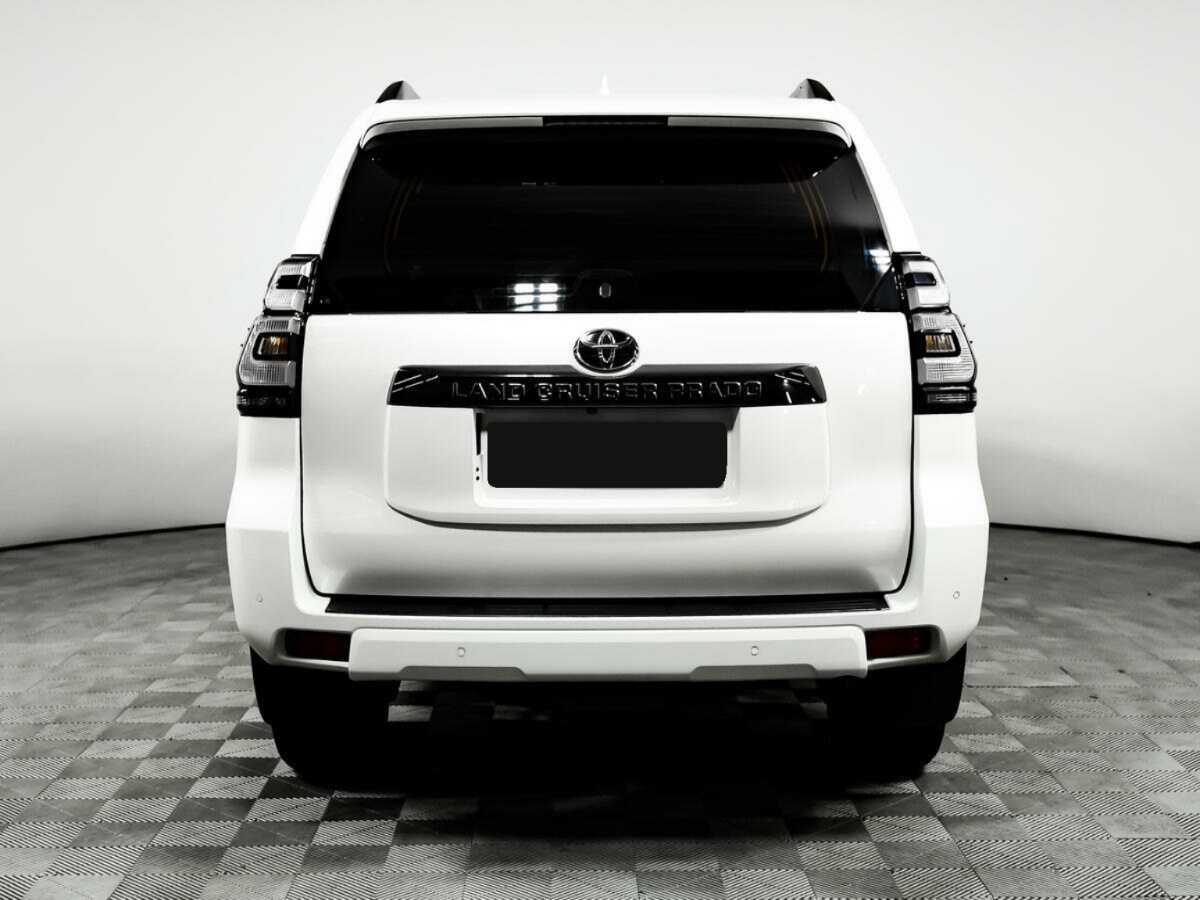 Купить Toyota Land Cruiser Prado с пробегом. Фото: #5