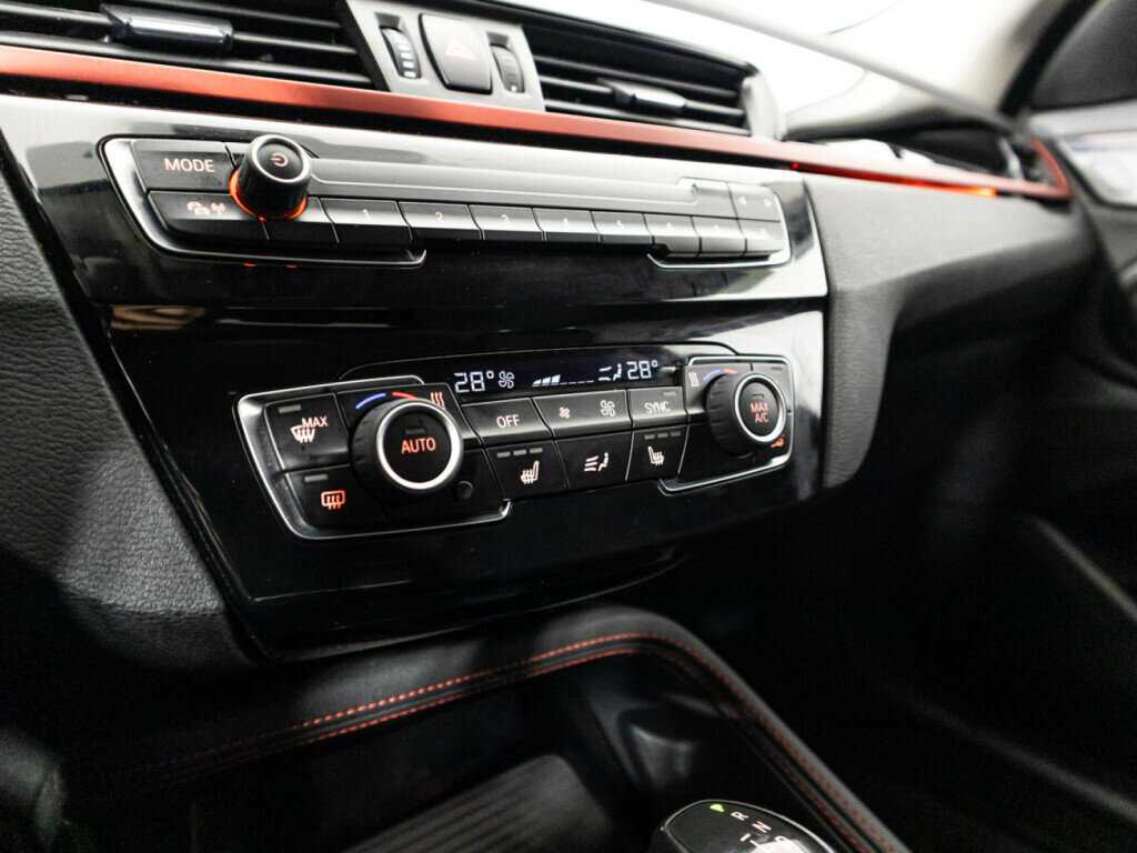 Купить BMW X1 с пробегом. Фото: #15