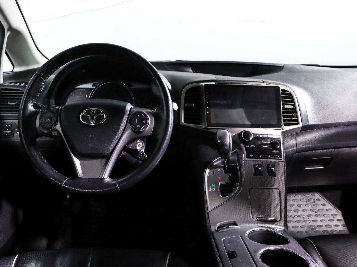 Купить Toyota Venza с пробегом. Фото: #8
