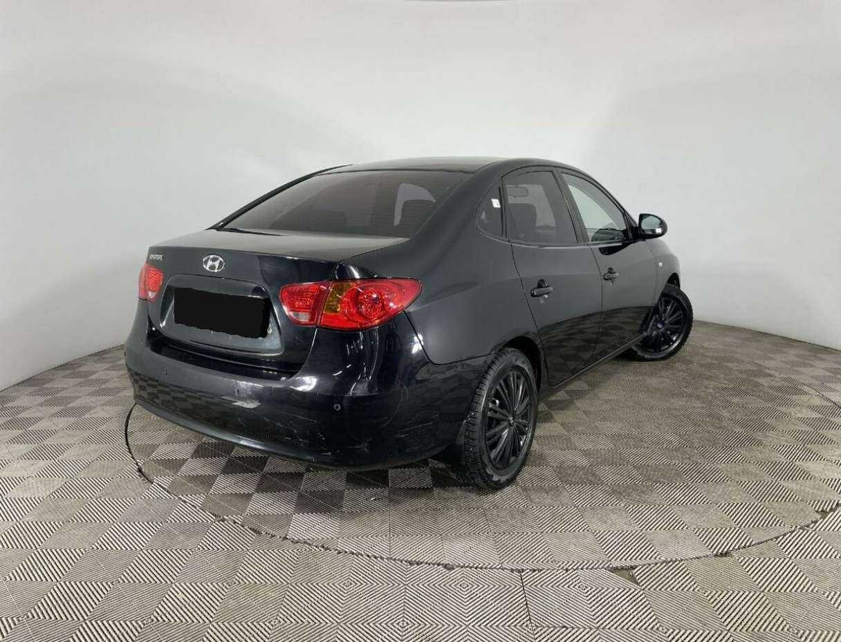 Купить Hyundai Elantra с пробегом. Фото: #5
