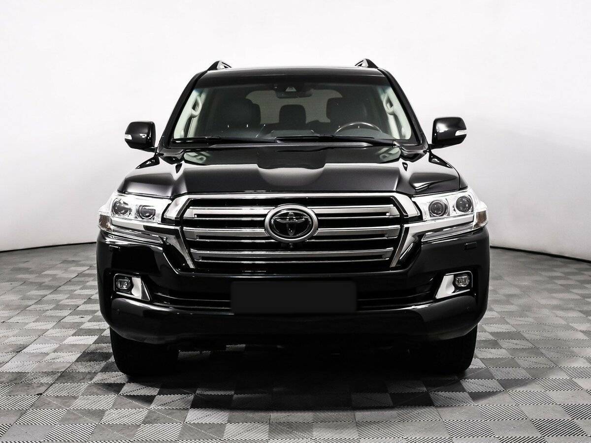 Купить Toyota Land Cruiser с пробегом. Фото: #1