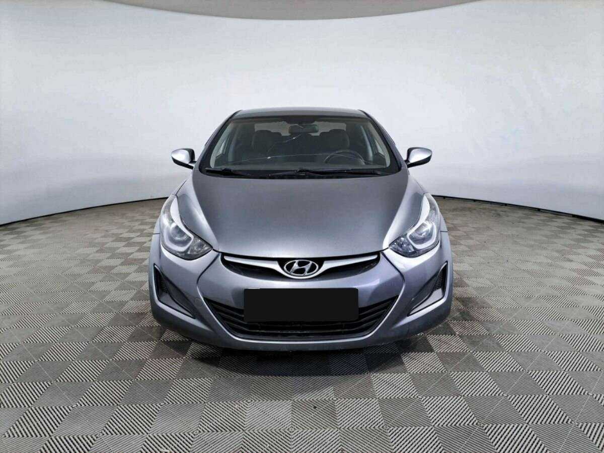 Купить Hyundai Elantra с пробегом. Фото: #1