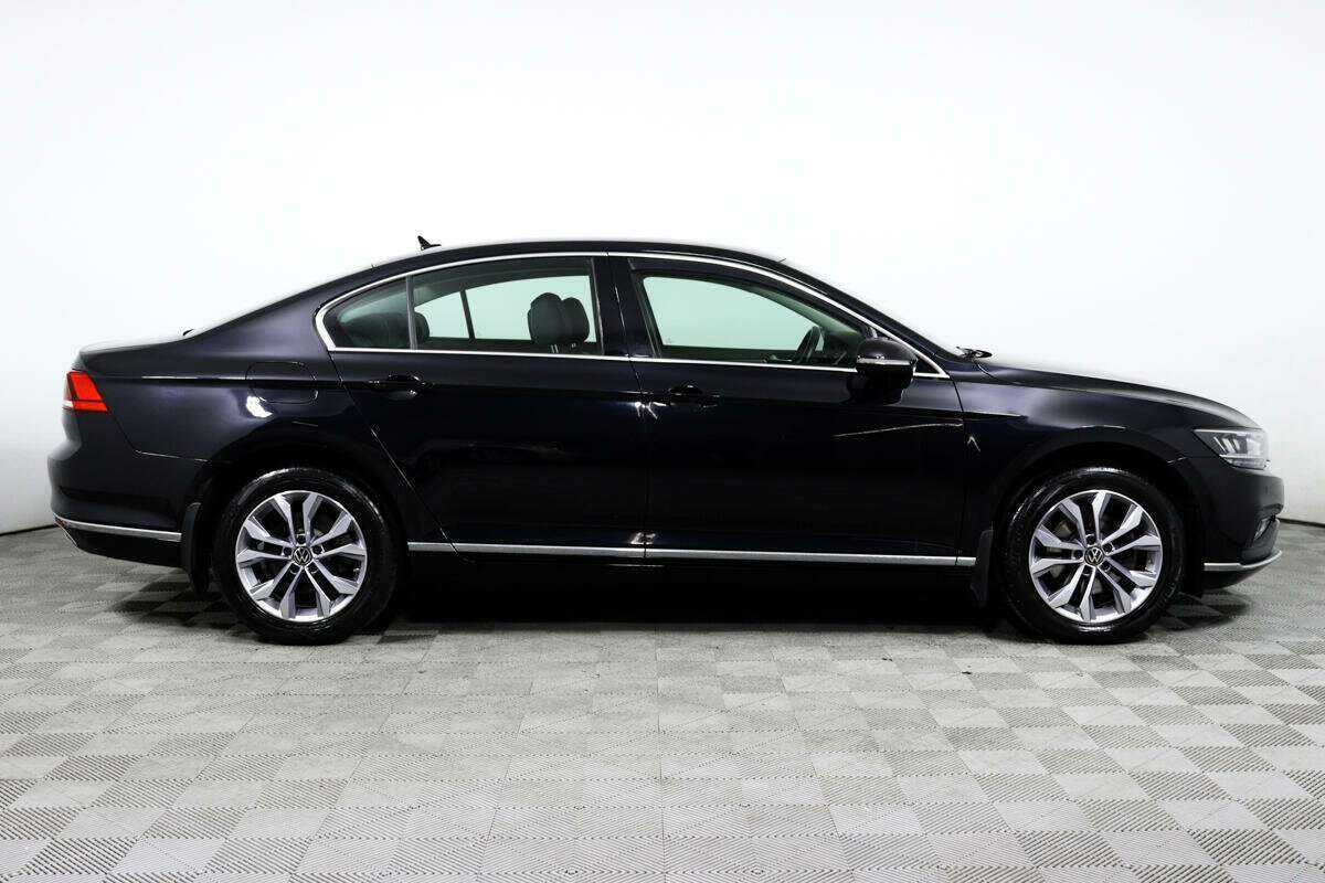 Купить Volkswagen Passat с пробегом. Фото: #3