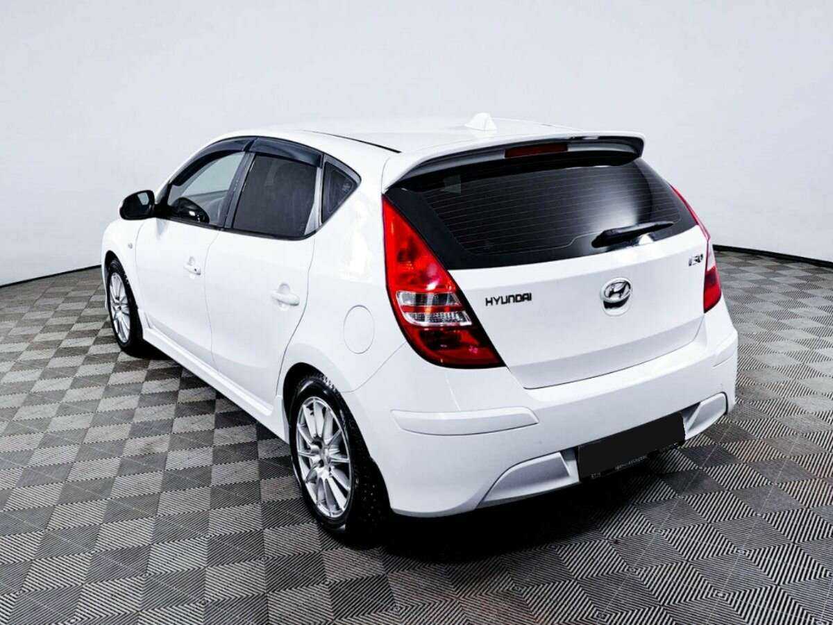 Купить Hyundai i30 с пробегом. Фото: #6