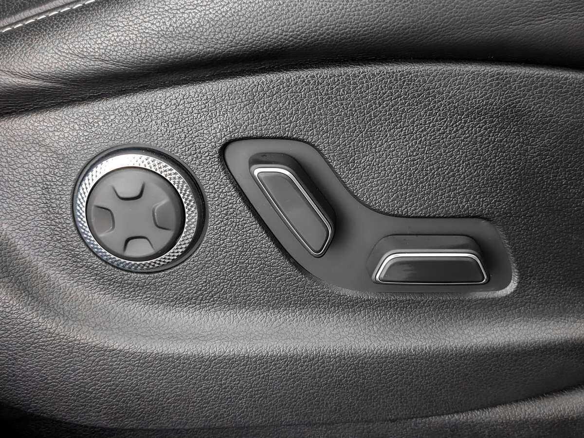 Купить Genesis GV80 с пробегом. Фото: #19