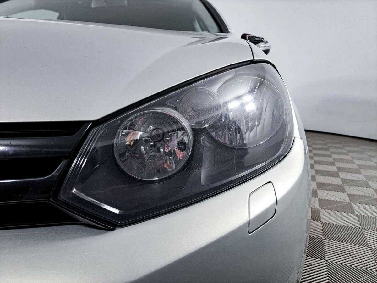 Купить Volkswagen Golf с пробегом. Фото: #16