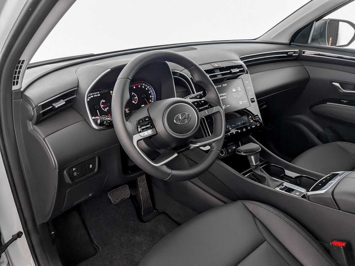 Купить Hyundai Tucson с пробегом. Фото: #12