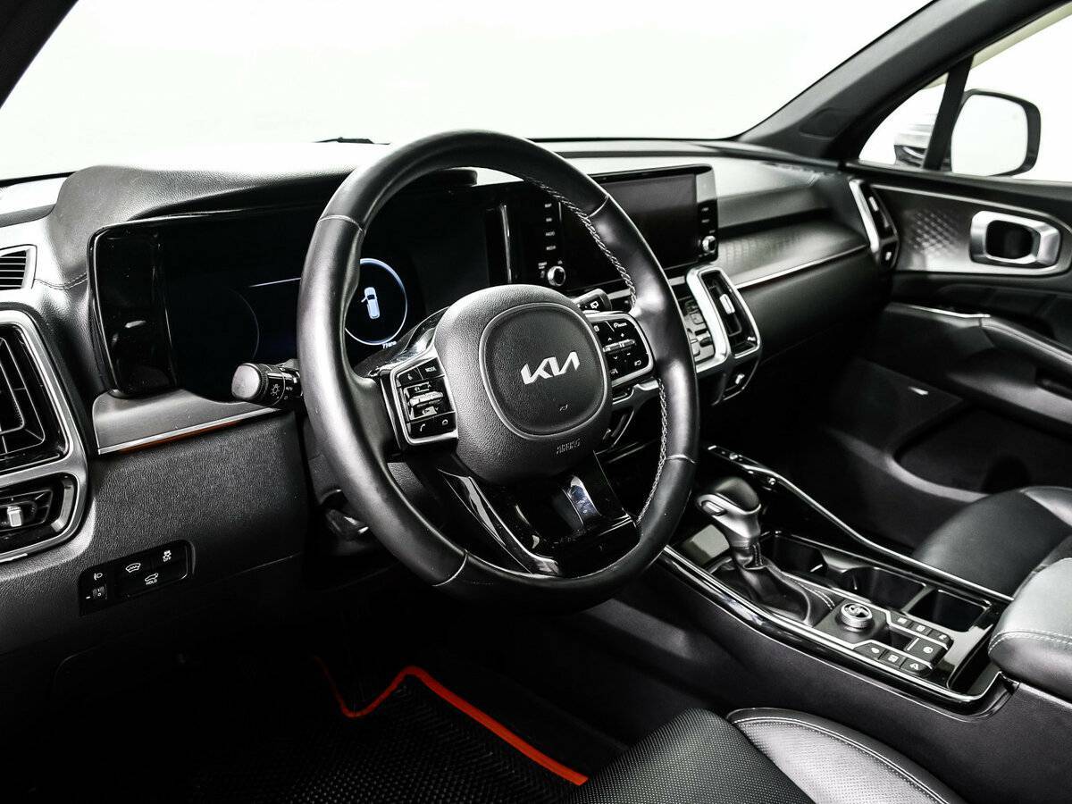 Купить Kia Sorento с пробегом. Фото: #12