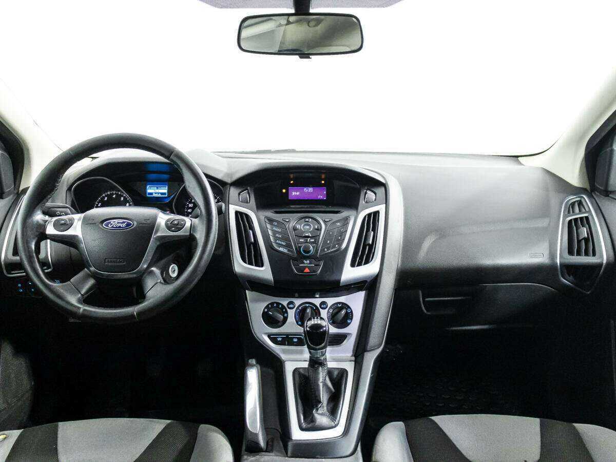 Купить Ford Focus с пробегом. Фото: #12