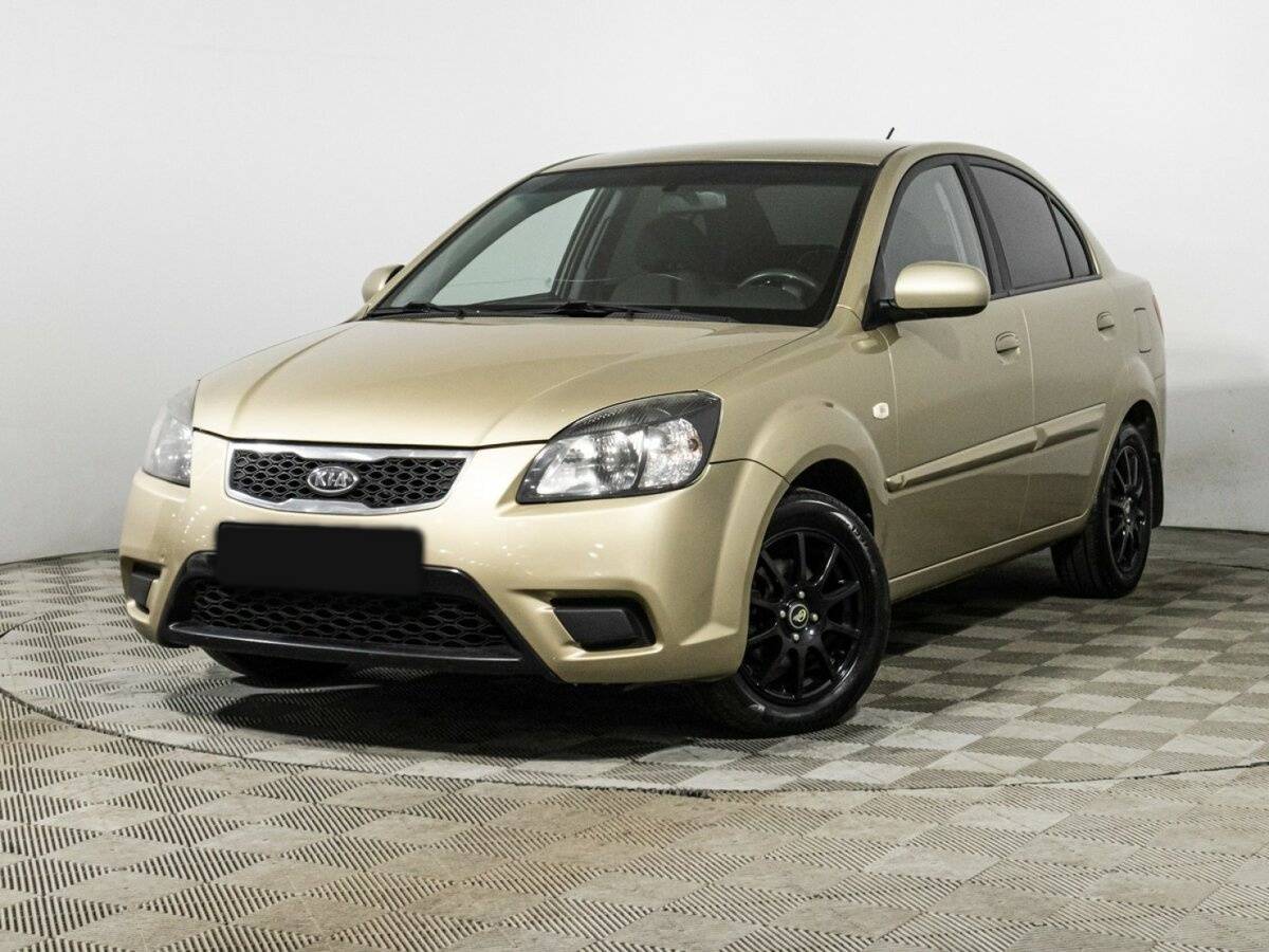 Купить Kia Rio с пробегом. Посмотреть фото