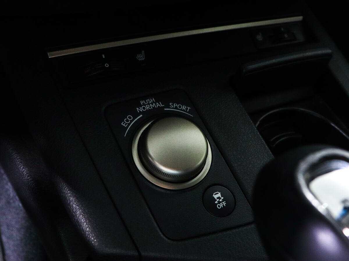 Купить Lexus ES с пробегом. Фото: #18