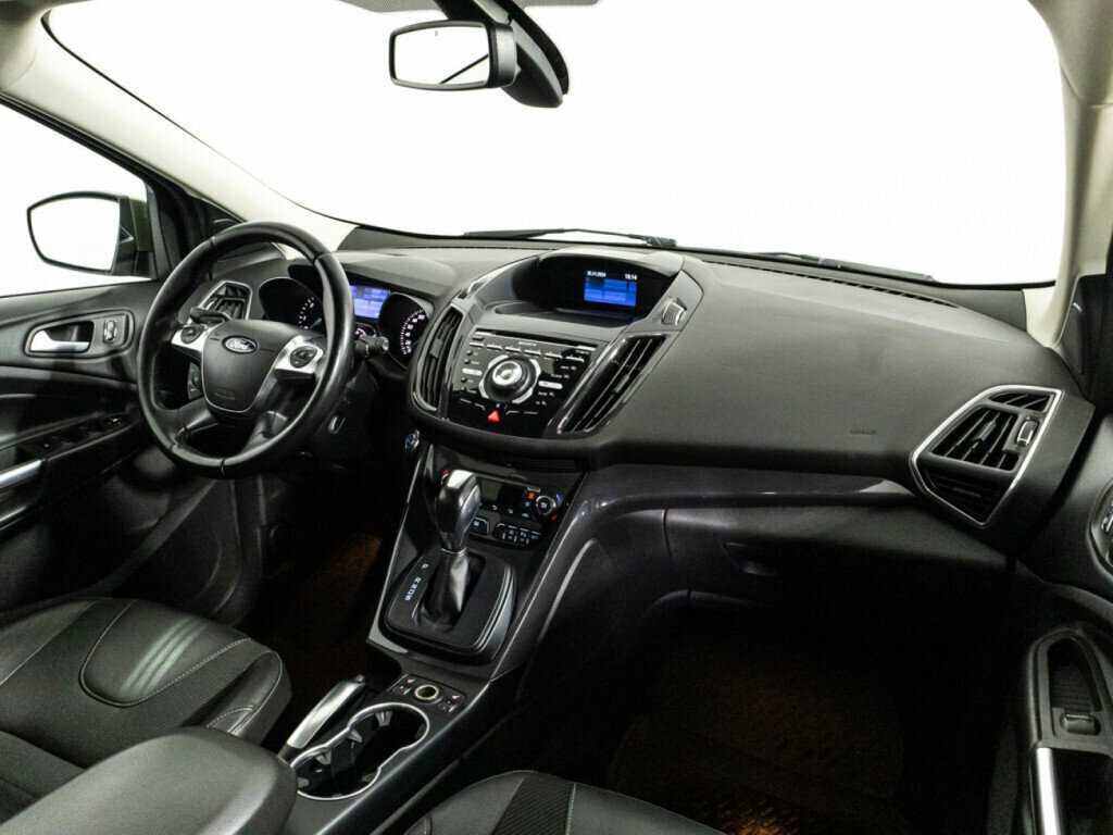 Купить Ford Kuga с пробегом. Фото: #8