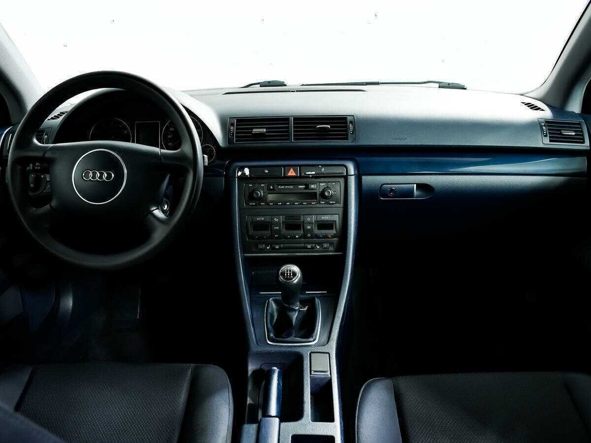 Купить Audi A4 с пробегом. Фото: #10