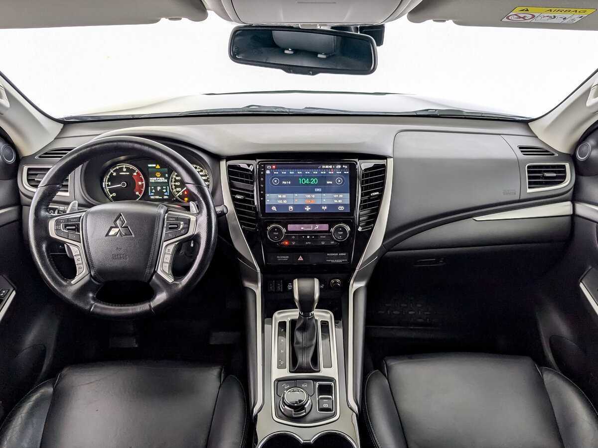 Купить Mitsubishi Pajero Sport с пробегом. Фото: #11
