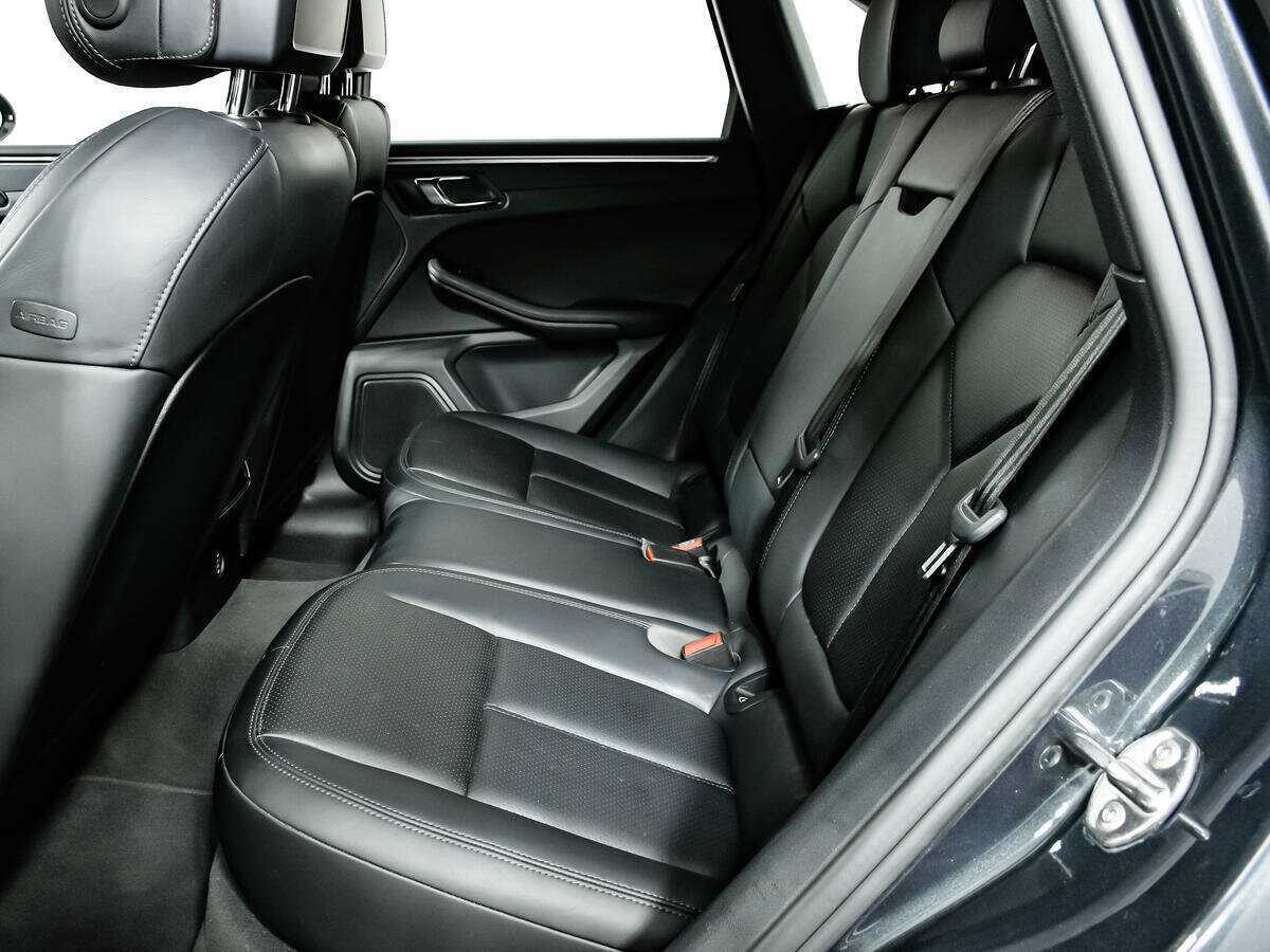 Купить Porsche Macan с пробегом. Фото: #11