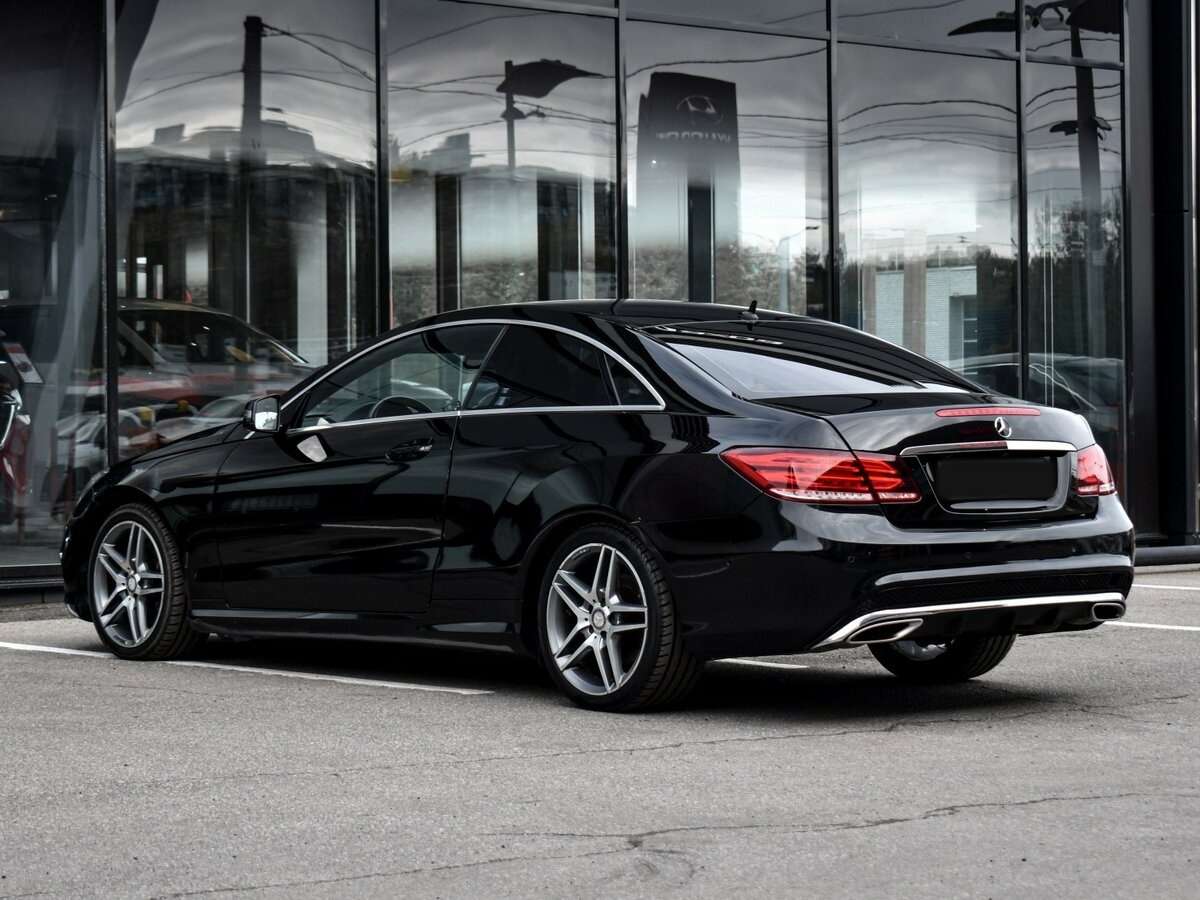 Купить Mercedes-Benz E-Класс с пробегом. Фото: #4