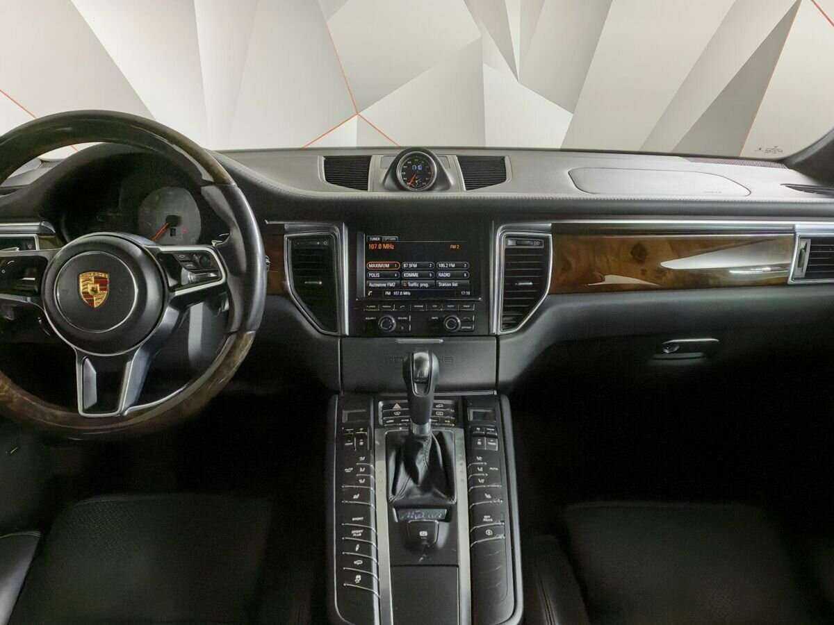 Купить Porsche Macan с пробегом. Фото: #9