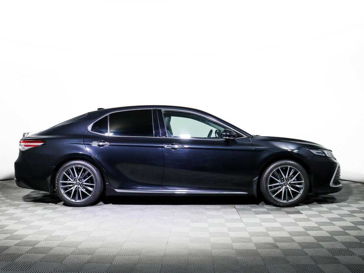Купить Toyota Camry с пробегом. Фото: #3