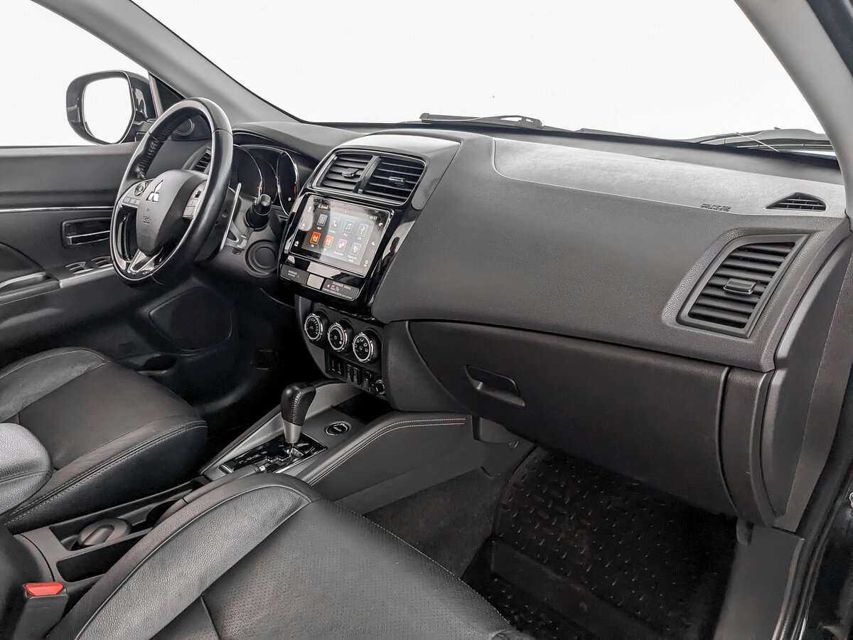 Купить Mitsubishi ASX с пробегом. Фото: #8