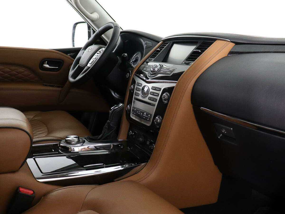 Купить Infiniti QX80 с пробегом. Фото: #6