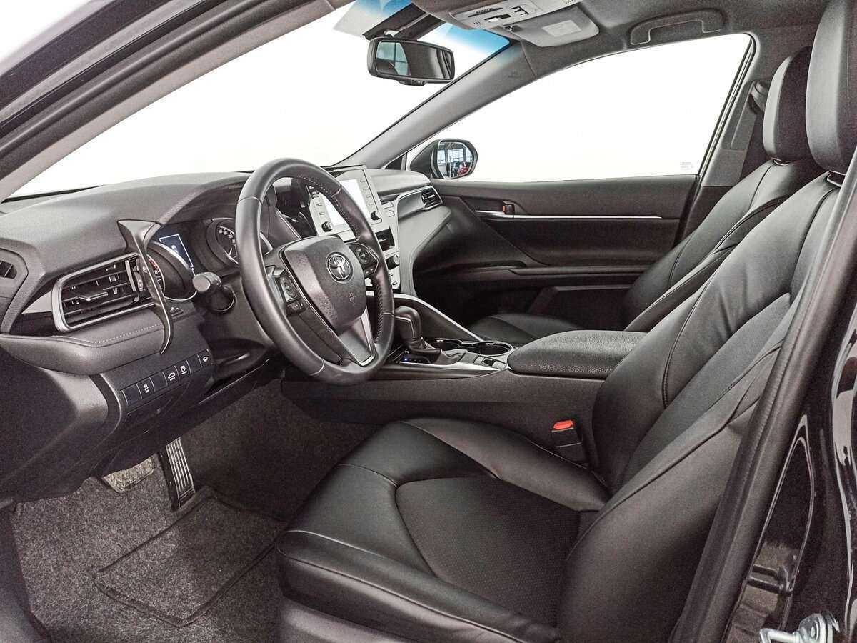 Купить Toyota Camry с пробегом. Фото: #12