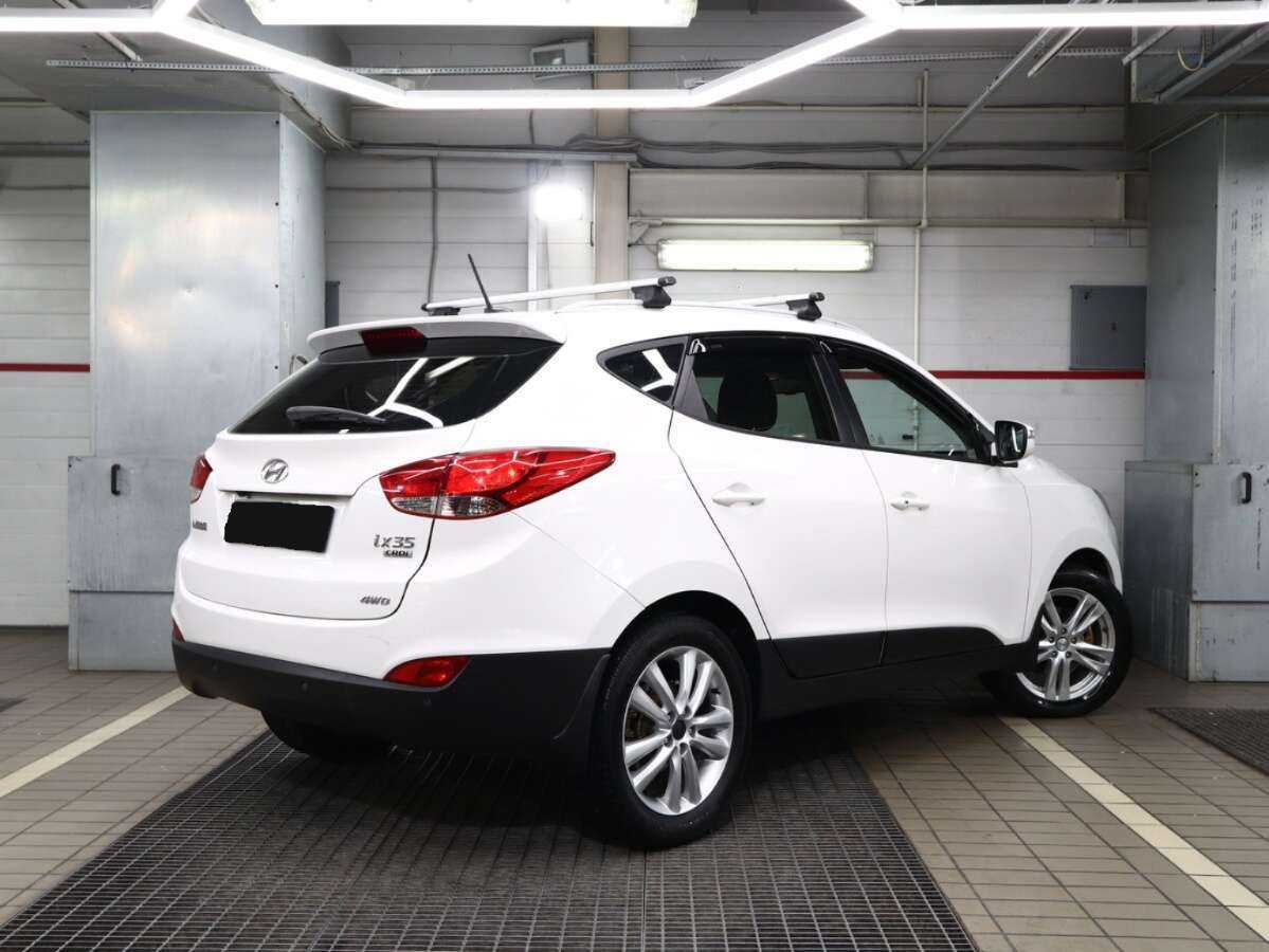 Купить Hyundai ix35 с пробегом. Фото: #1