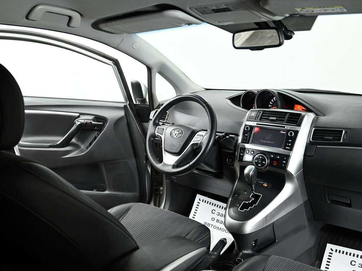 Купить Toyota Verso с пробегом. Фото: #5