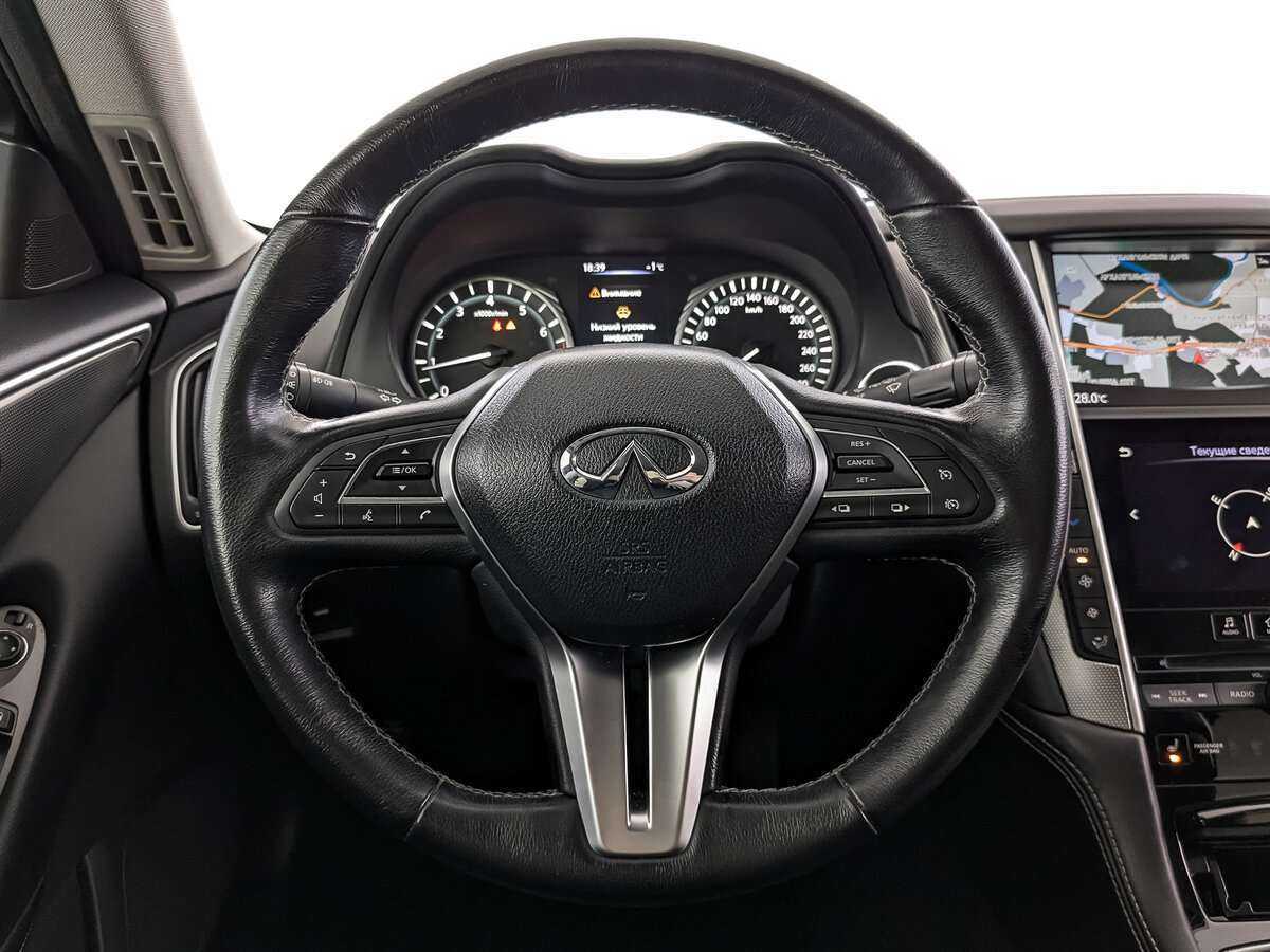Купить Infiniti Q50 с пробегом. Фото: #16