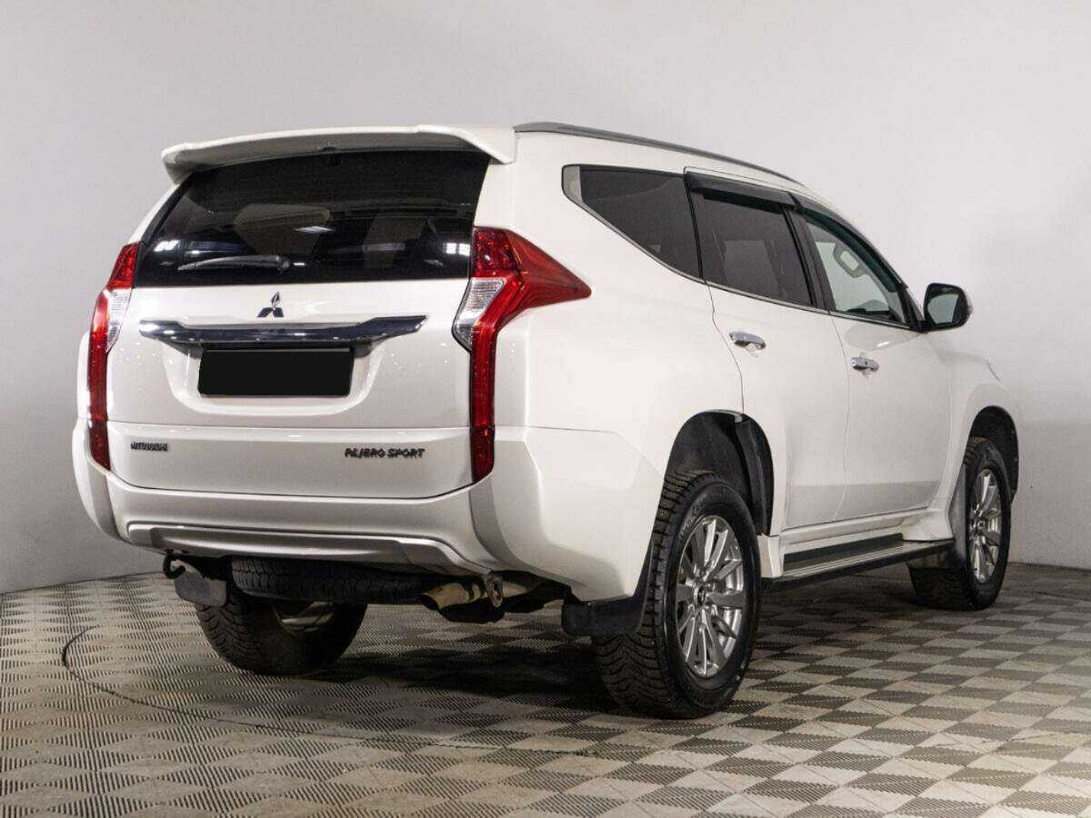 Купить Mitsubishi Pajero Sport с пробегом. Фото: #4