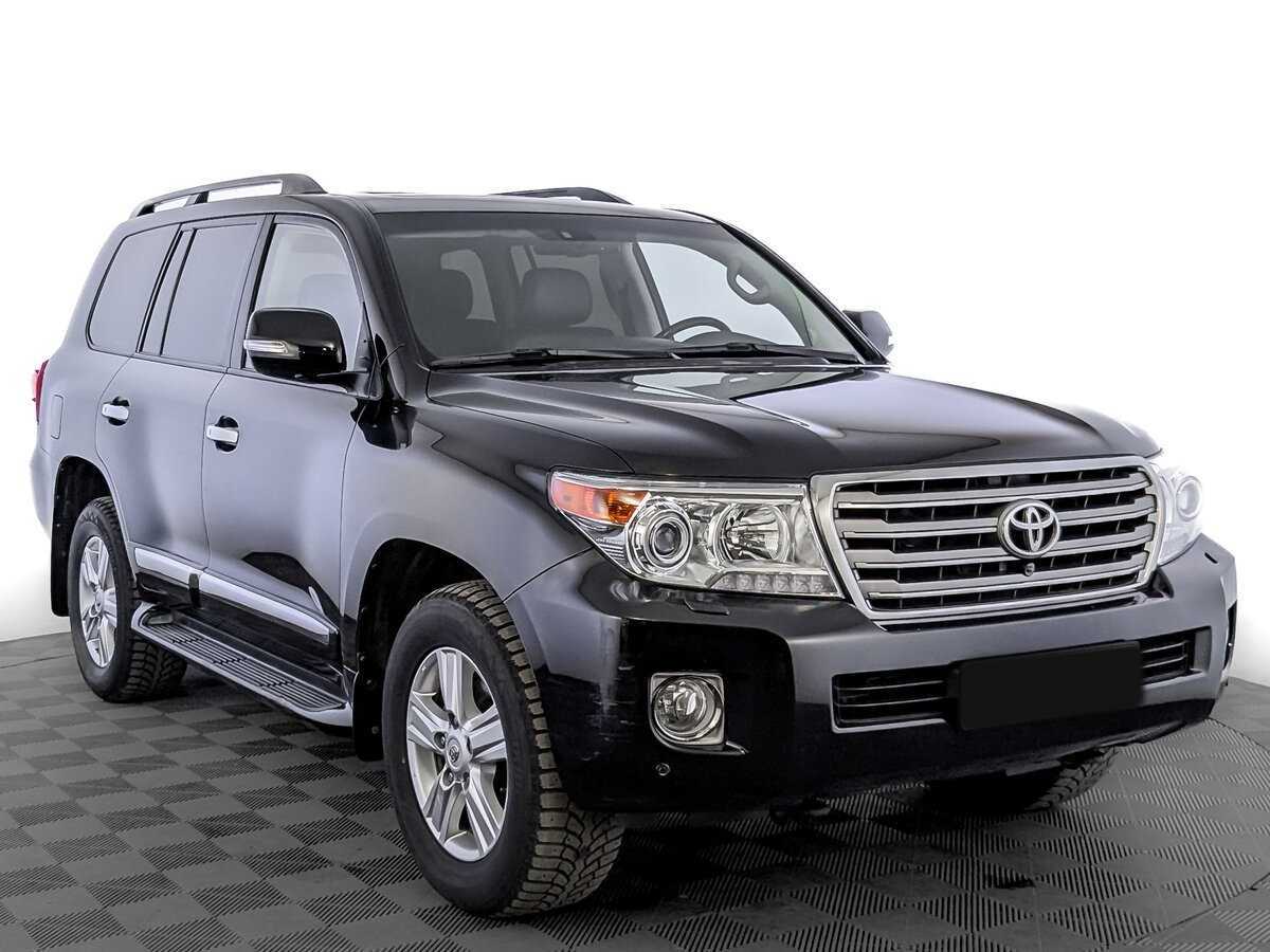 Купить Toyota Land Cruiser с пробегом. Фото: #2
