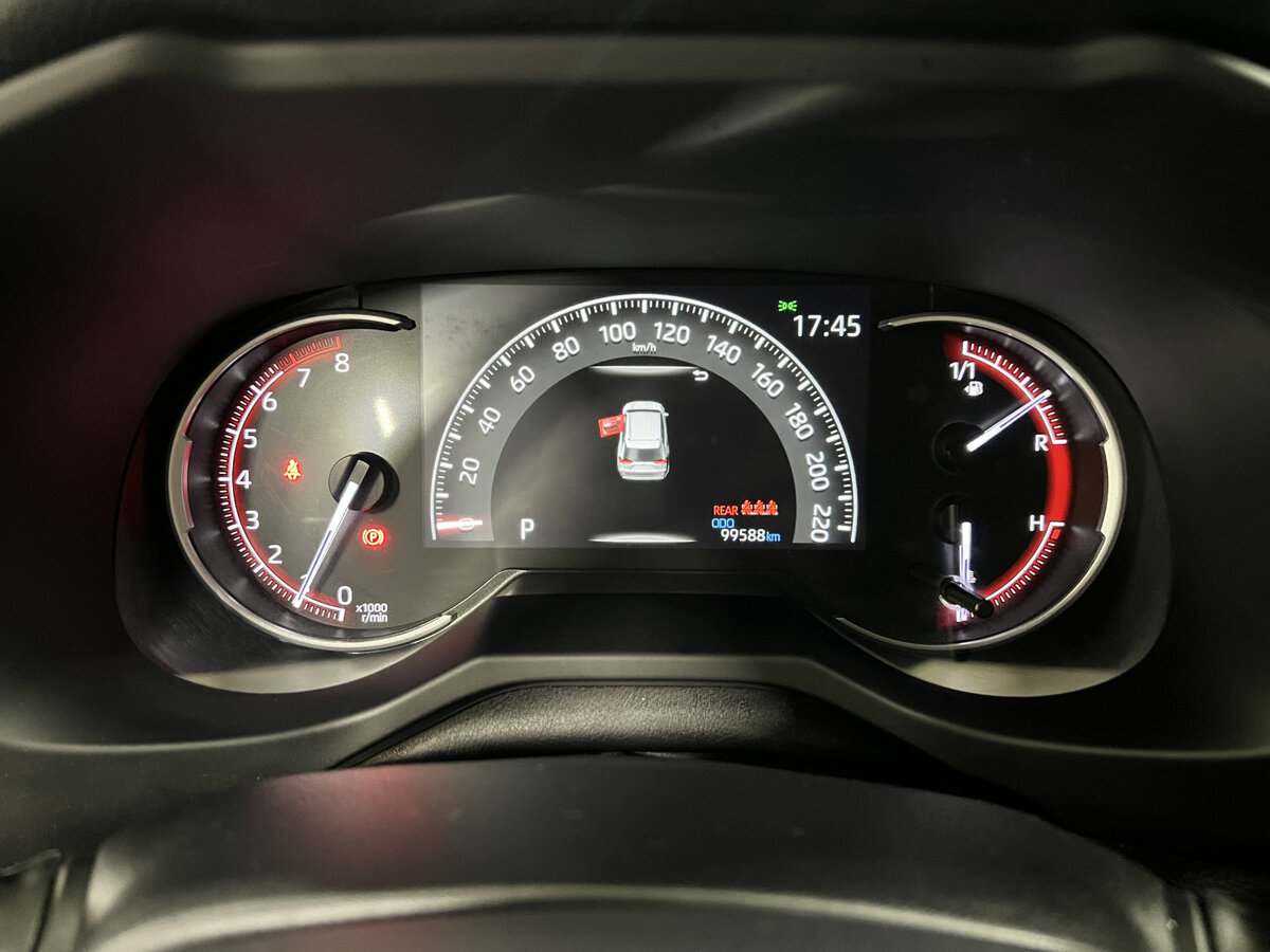 Купить Toyota RAV4 с пробегом. Фото: #12