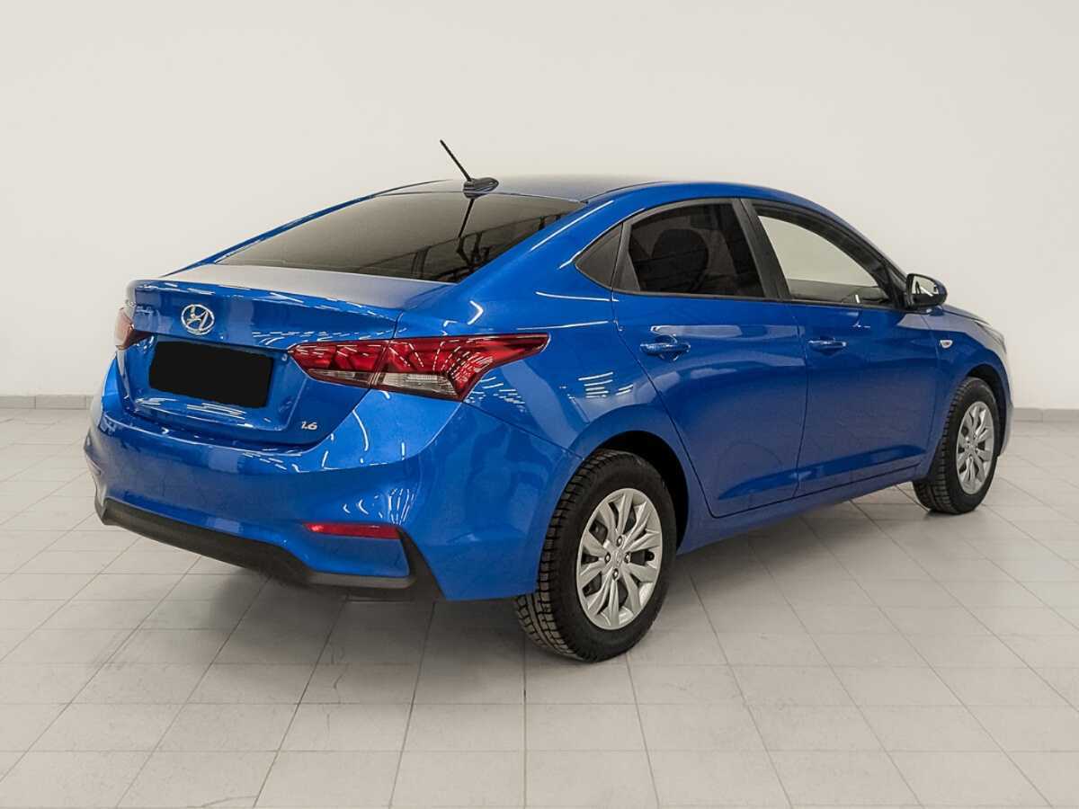 Купить Hyundai Solaris с пробегом. Фото: #4