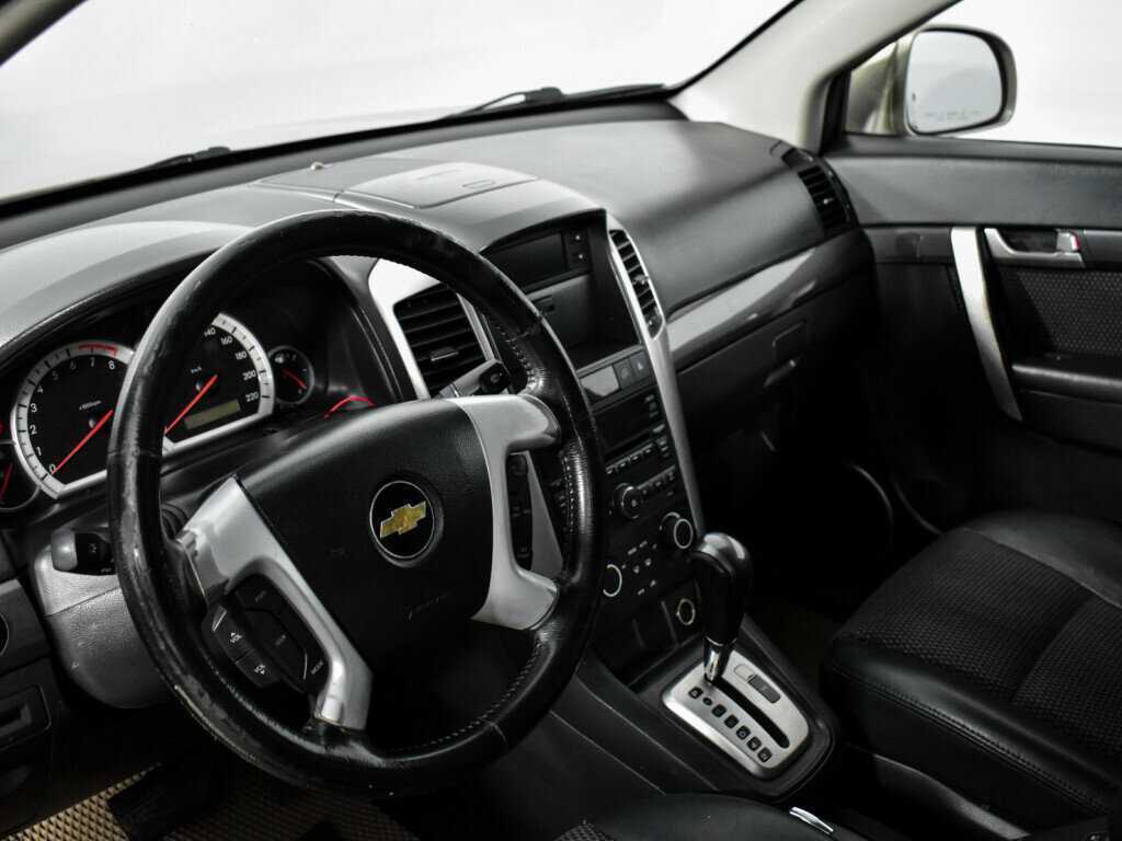 Купить Chevrolet Captiva с пробегом. Фото: #6