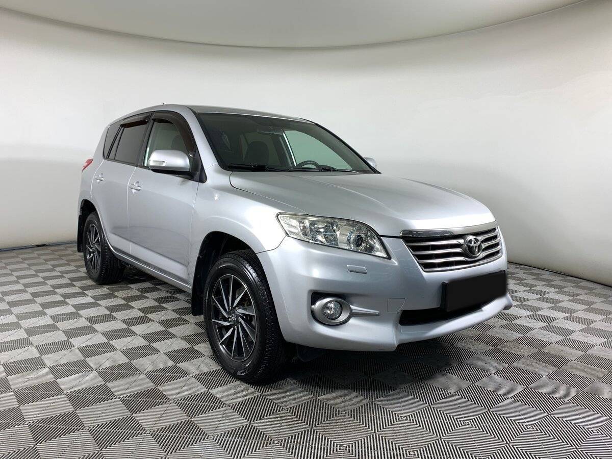 Купить Toyota RAV4 с пробегом. Фото: #2