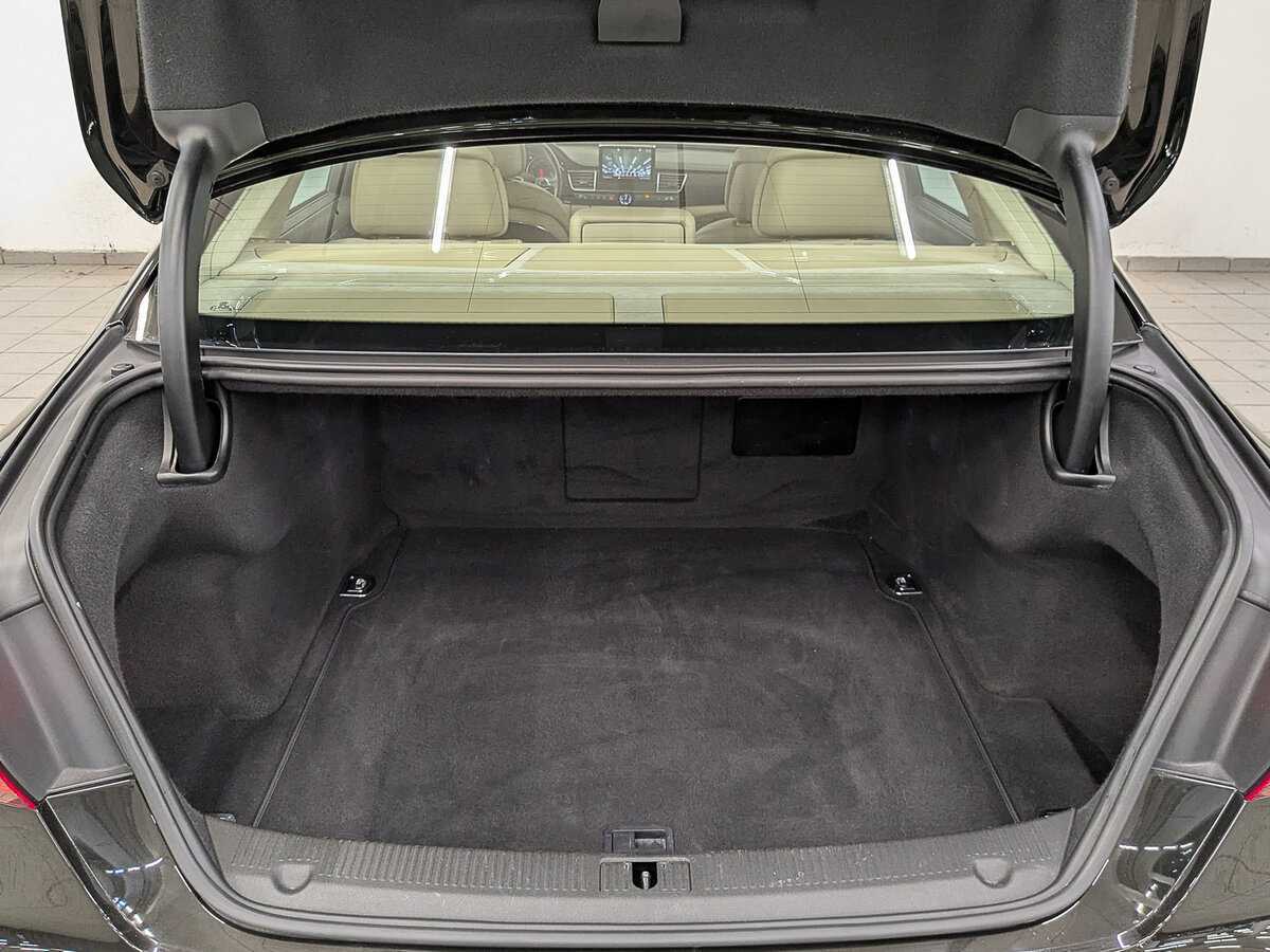 Купить Audi A8 с пробегом. Фото: #9