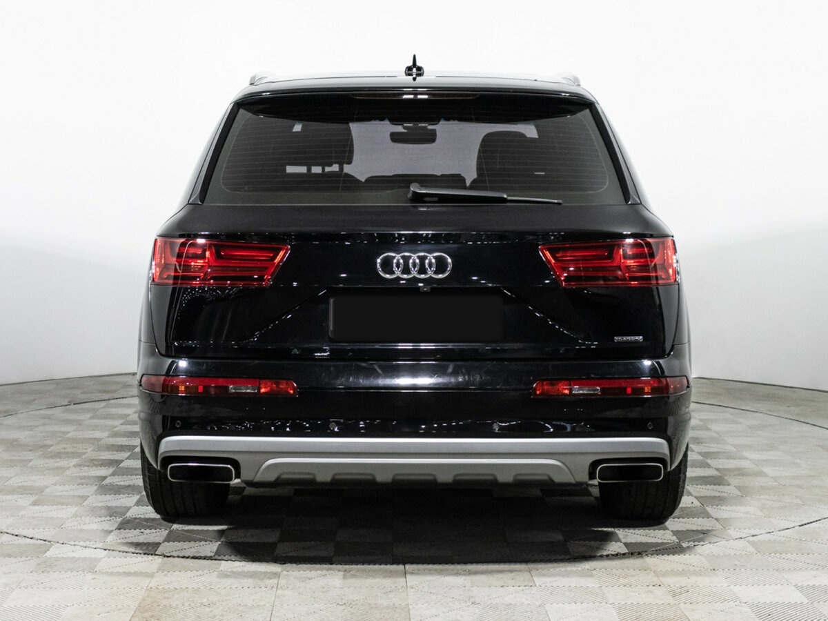 Купить Audi Q7 с пробегом. Фото: #4