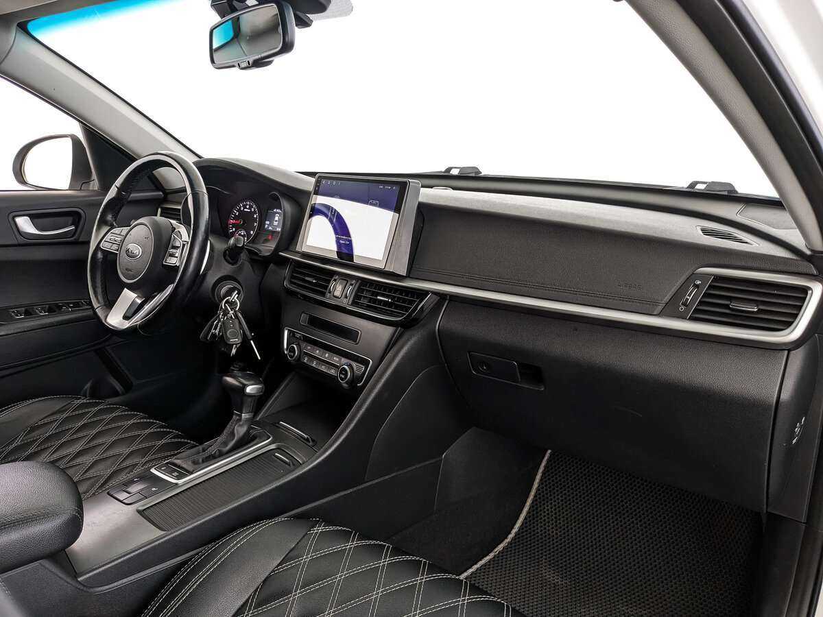 Купить Kia Optima с пробегом. Фото: #8