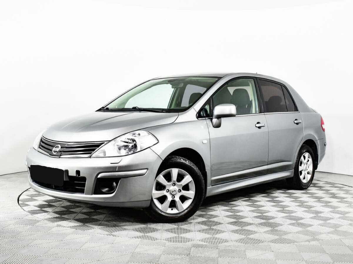 Купить Nissan Tiida с пробегом. Посмотреть фото