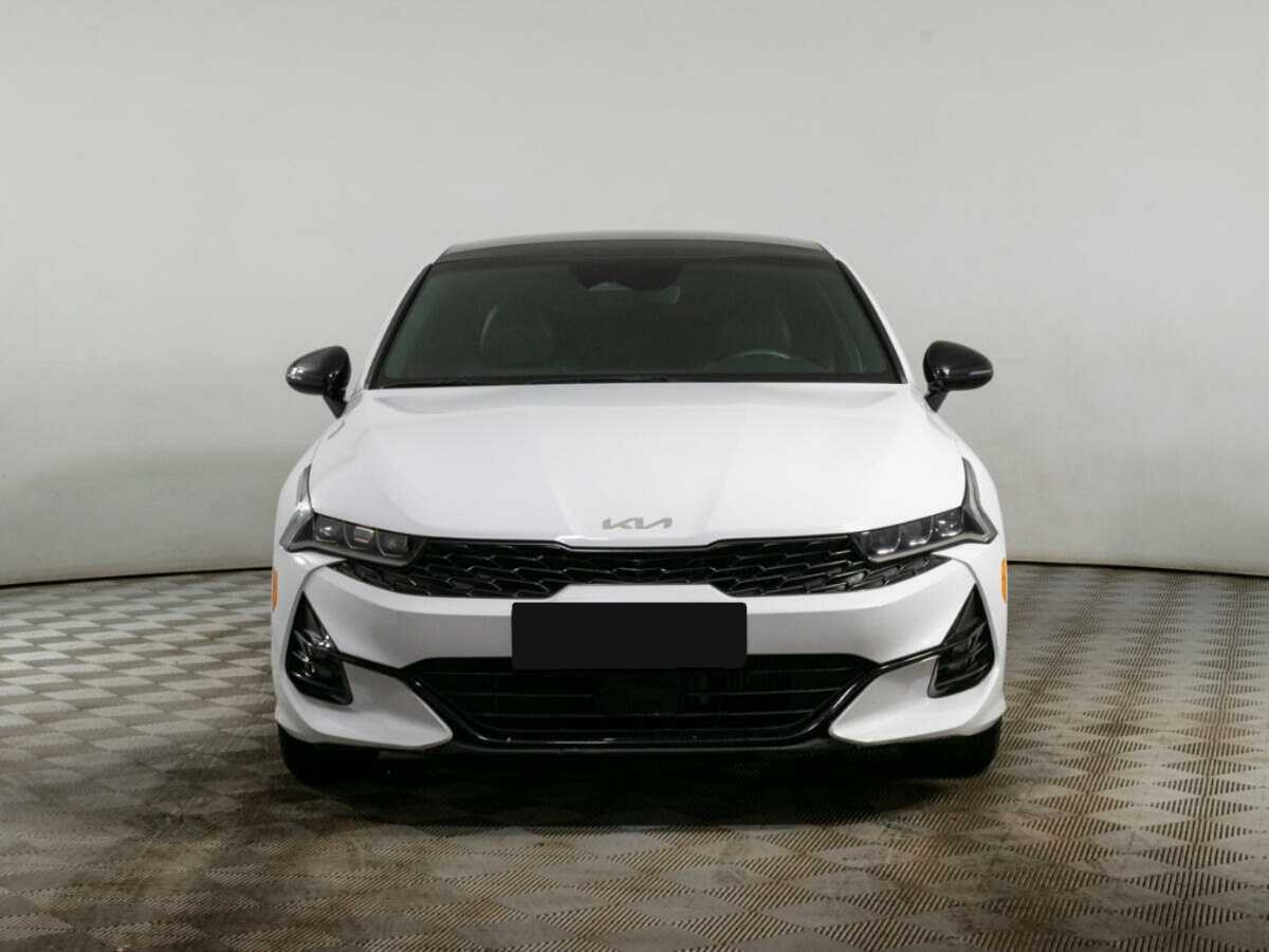 Купить Kia K5 с пробегом. Фото: #1